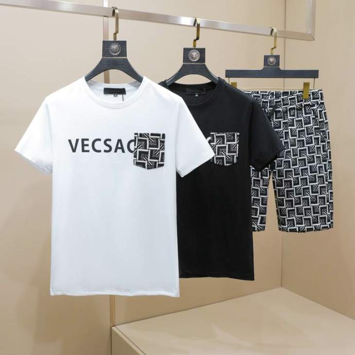 Picture of Versace Shirt Pant Suits _SKUVersaceM-4XL12yr35425033